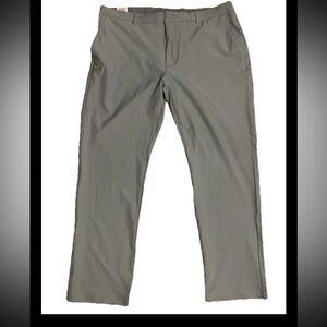 NWT Greg Norman Green Golf Pants